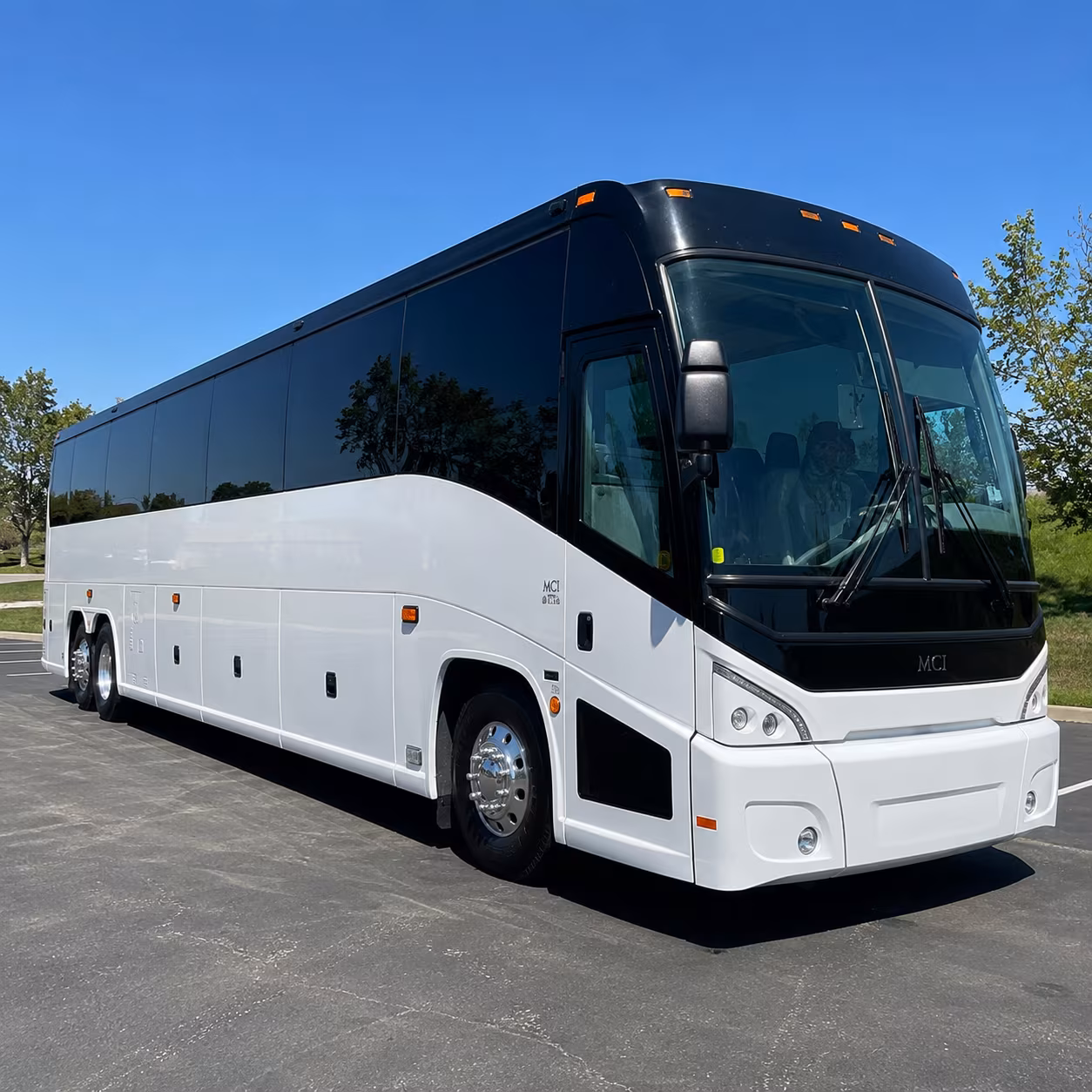 charter buses for school field trips and educational outings in tustin