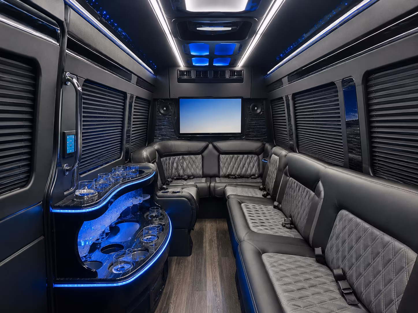 convention and conference bus rentals between tustin and anaheim