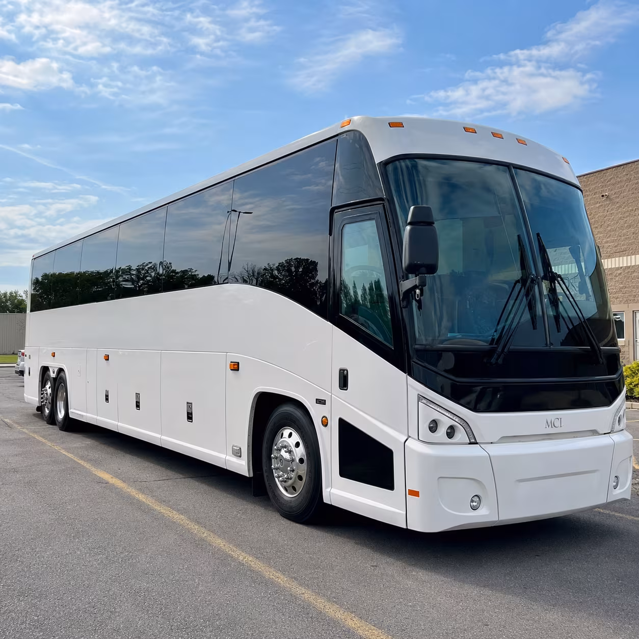 corporate and conference charter bus rentals from tustin
