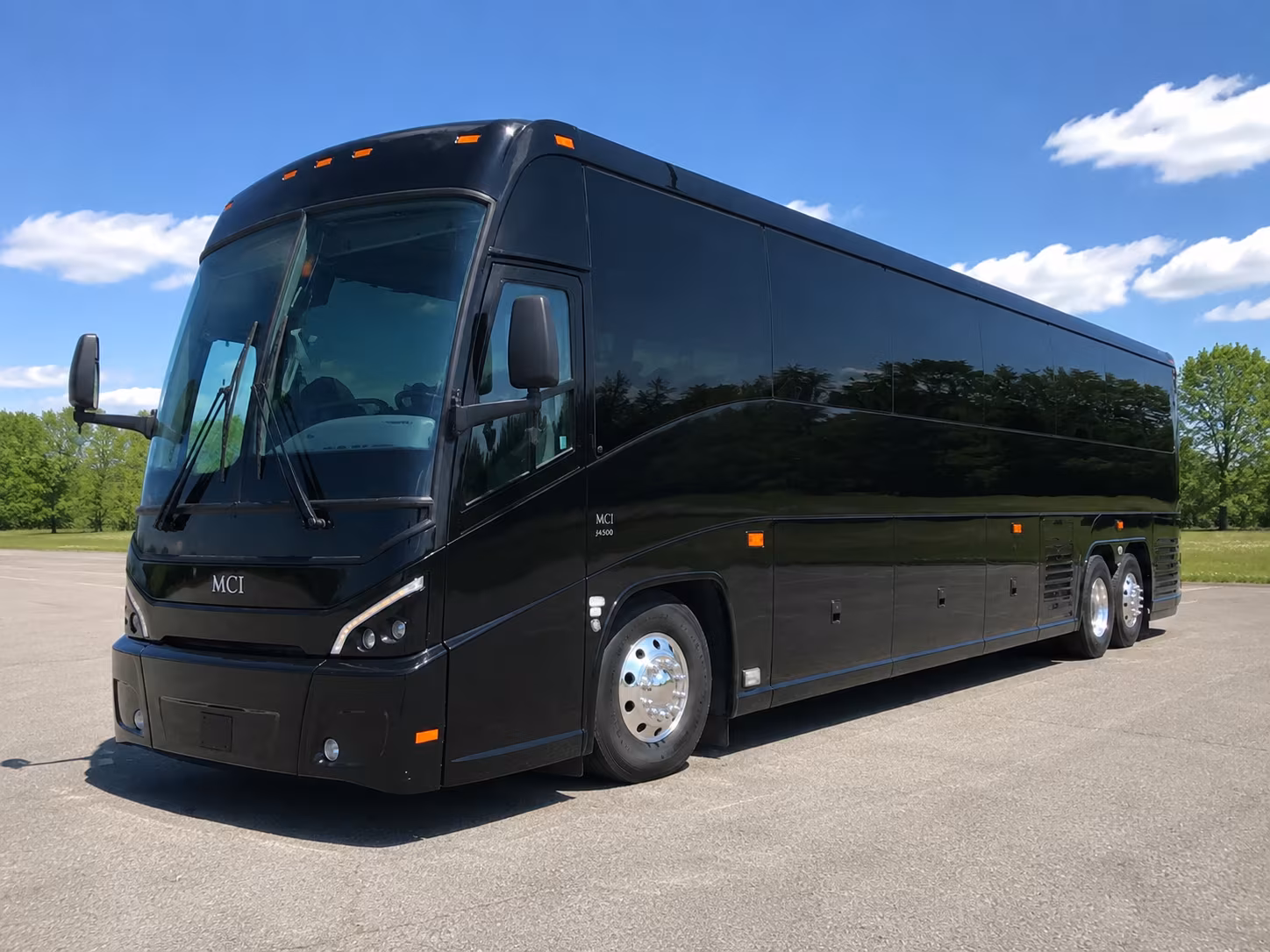 overnight and weekend charter bus trips from tustin