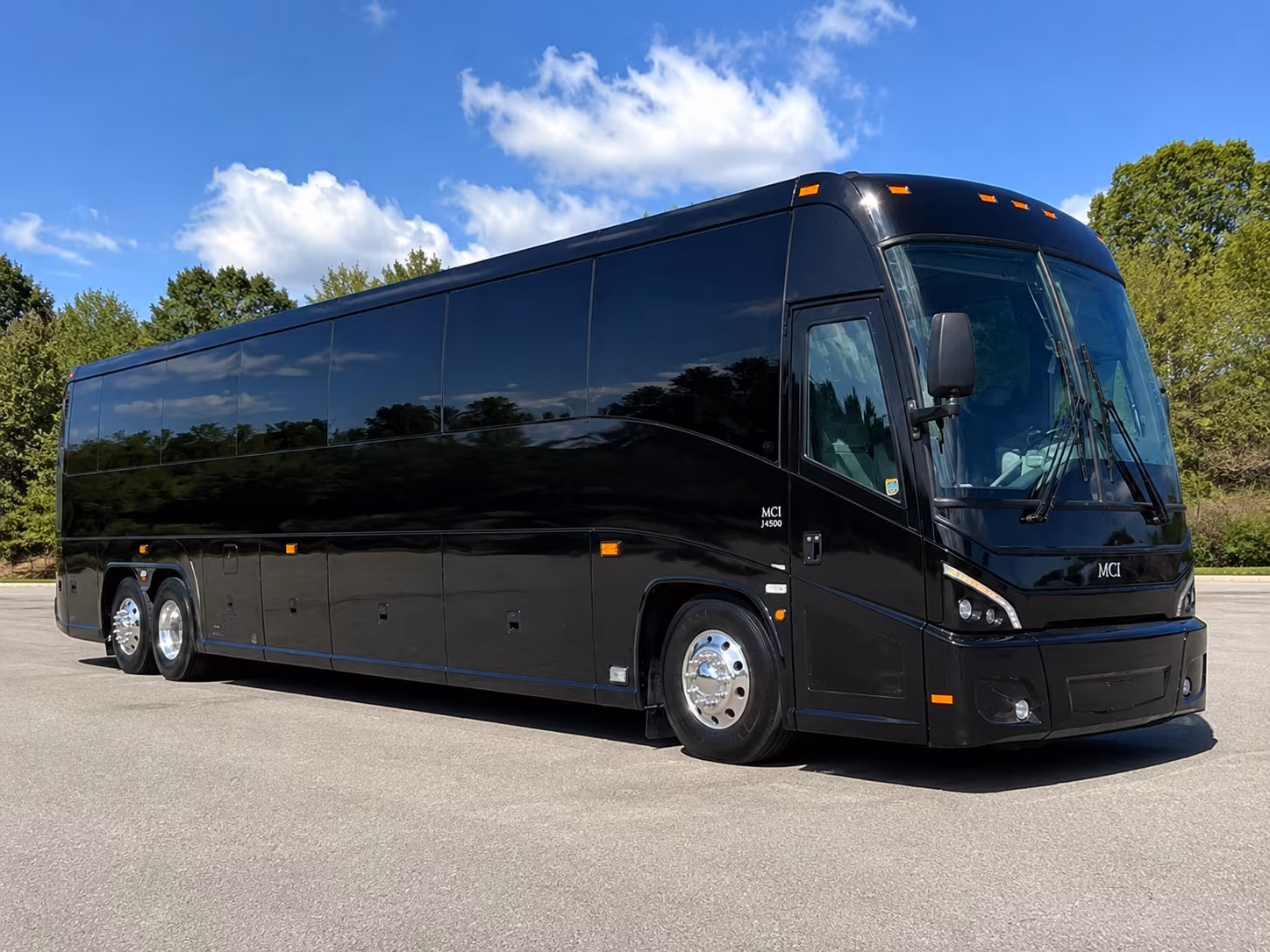 shuttle buses for mcas tustin and surrounding military installations