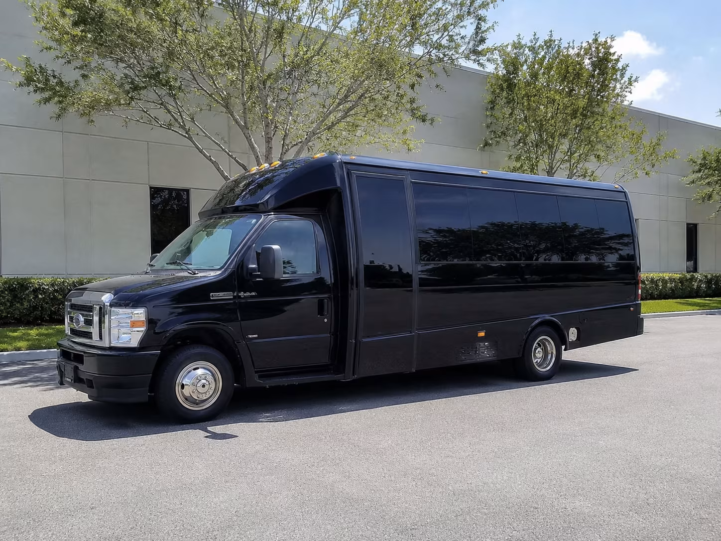 shuttle buses to glen helen amphitheater and inland empire festival weekends