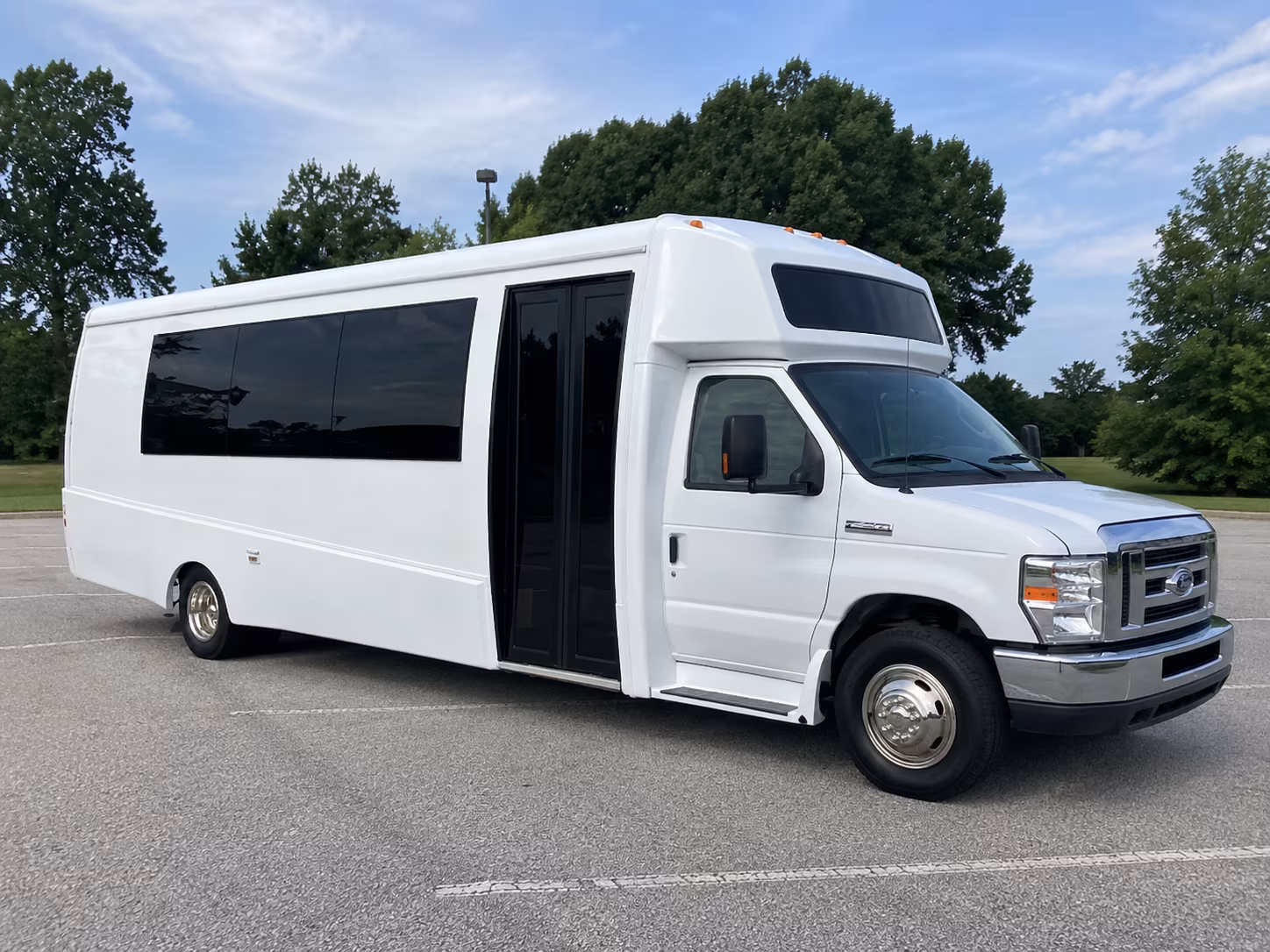 tustin 18 passenger party bus